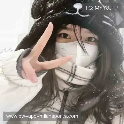 荣杏暖